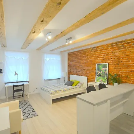 Unique Studio At The Old Town